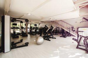 Read more about the article What to Look for When Buying a Home Gym