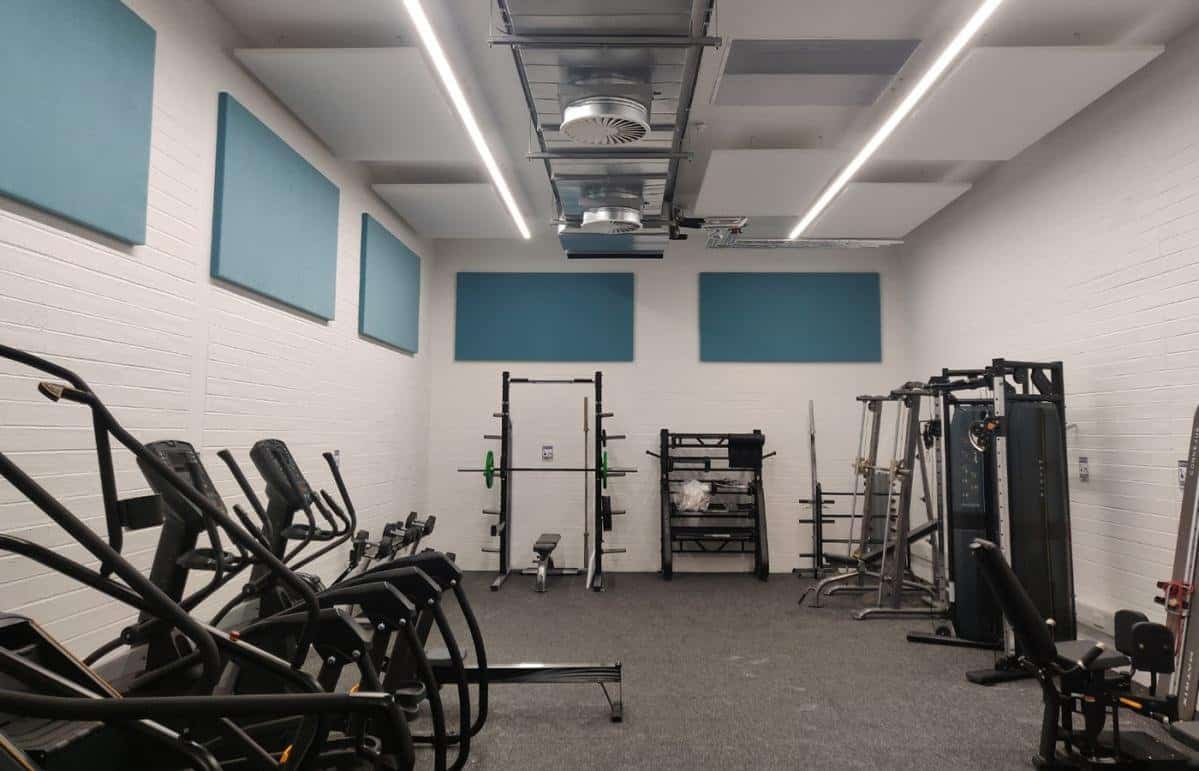 You are currently viewing How Do You Soundproof a Home Gym? Expert Tips for Silence