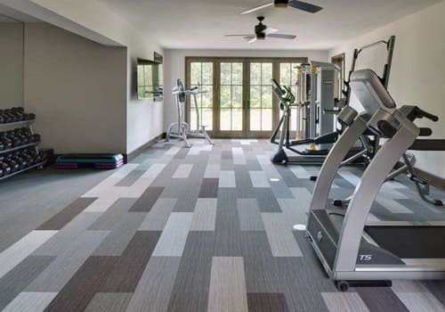 You are currently viewing What is the Best Flooring for a Home Gym? Ultimate Guide 2025