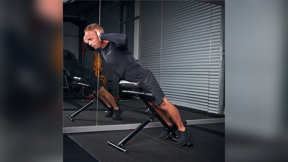 You are currently viewing Are Hyperextension Benches Good for Bodybuilding? Ultimate Guide