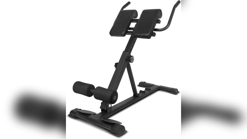 Can I Adjust the Footplate Angle on a Roman Chair?