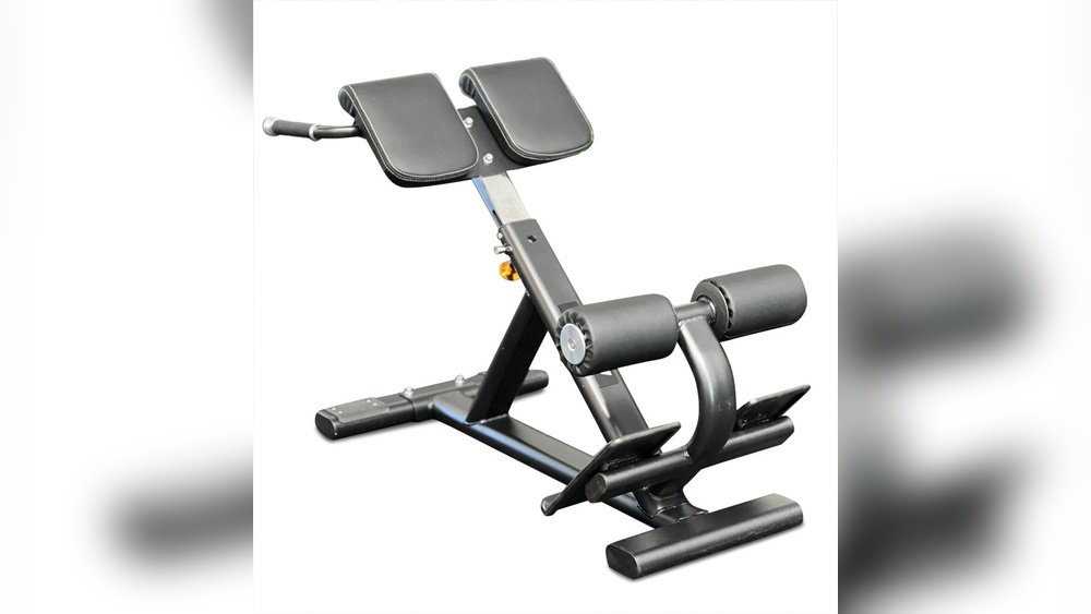 You are currently viewing How Do Hyperextension Benches Compare to Stability Ball Back Exercises? Ultimate Guide