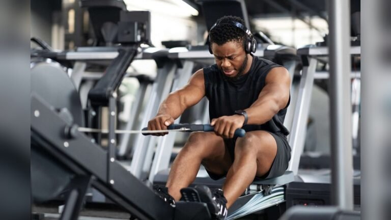 Can Kayaking Improve Fitness?