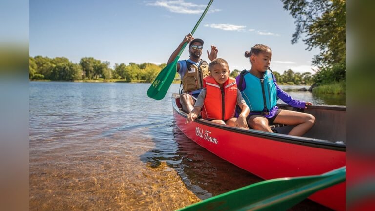 Can Kids Go Kayaking?