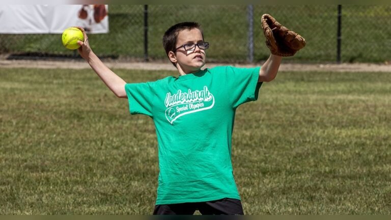 How Do You Properly Warm Up before a Baseball Game?