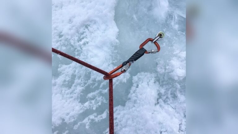 How Do You Use Ropes in Ice Climbing?