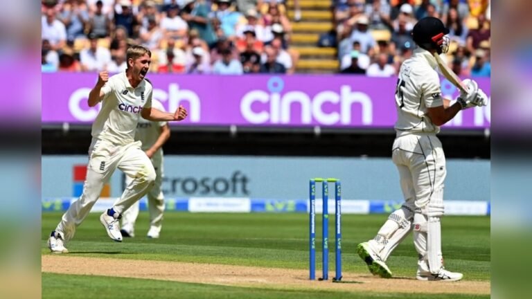 How Does Scoring Work in Cricket?