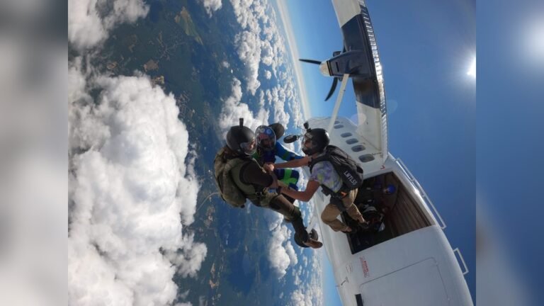 What Does Skydiving Feel Like?