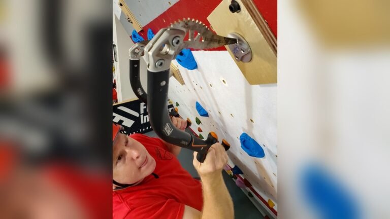 What is Dry Tooling in Ice Climbing?