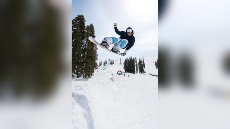 What is Freestyle Snowboarding?