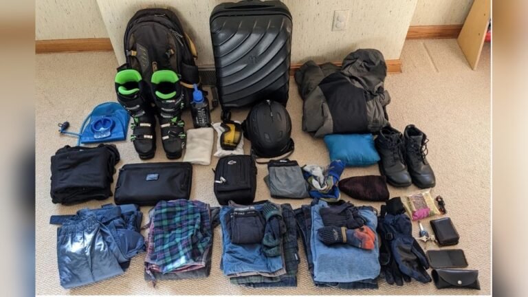 What Should You Pack for a Ski Trip? Essential Gear Checklist What Should You Pack for a Ski Trip?